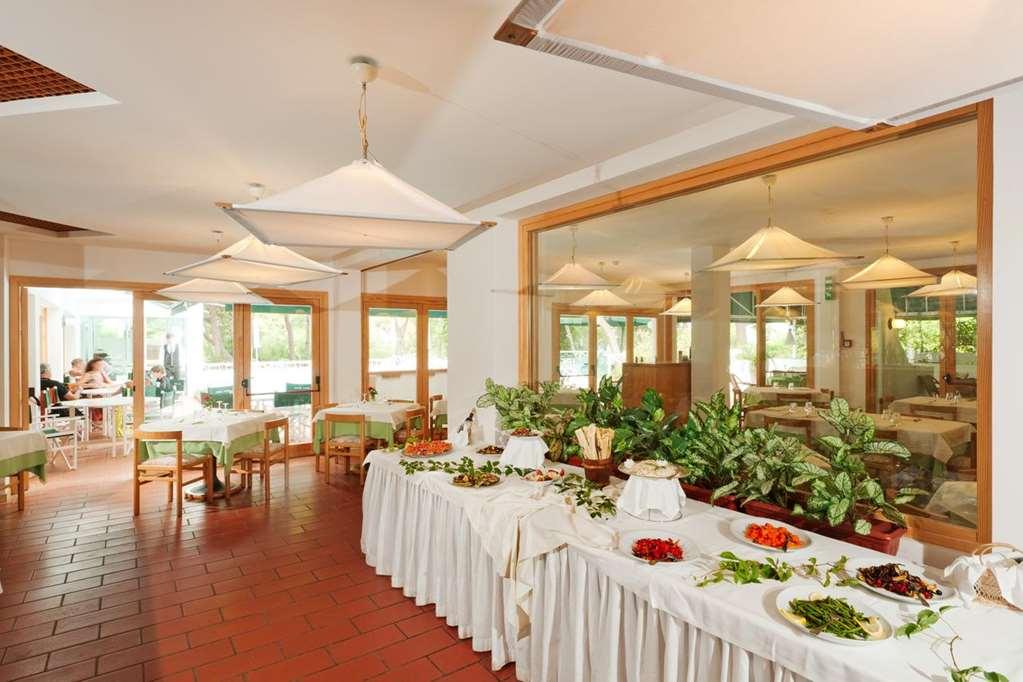 Domina Home Kyrie Isole Tremiti Restaurant photo